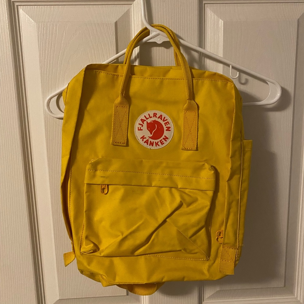 Fjall Raven Kanken Backpack, Mustard Yellow